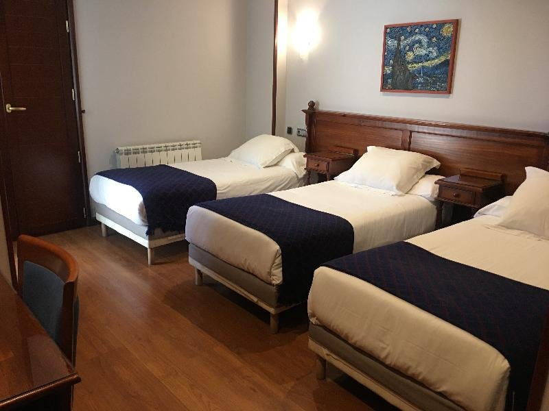 Фото Hotel Villalegre