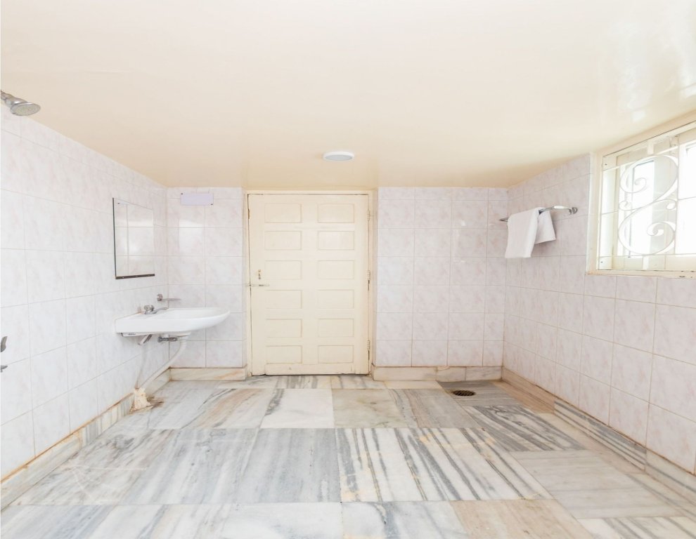 Фото Oyo 7326 Hotel Penguin