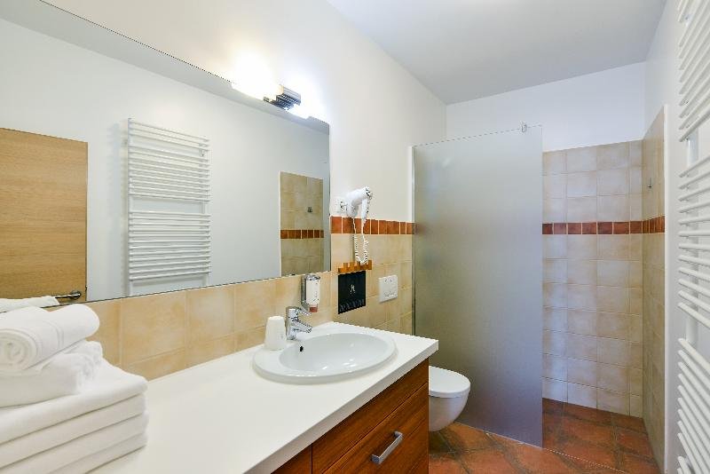 Фото Ahotel Hotel Ljubljana