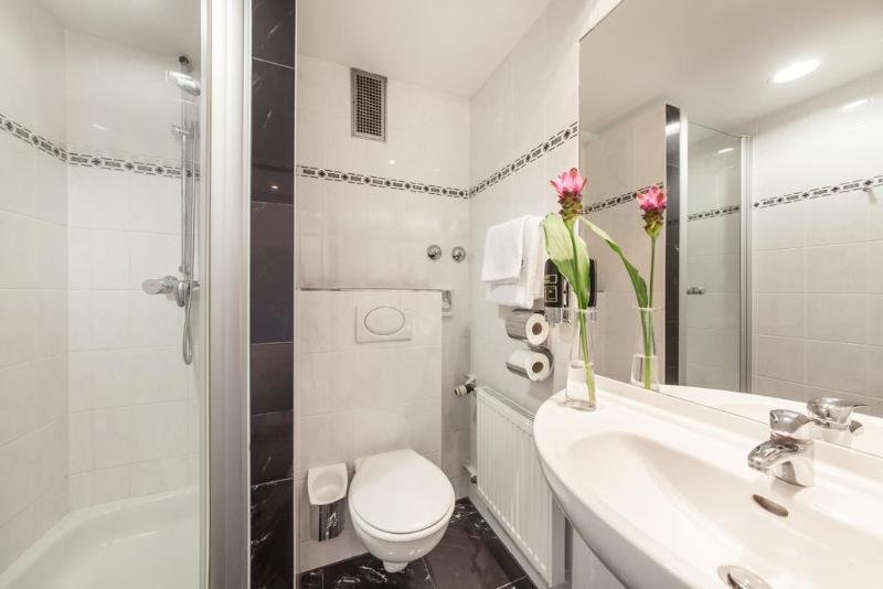 Фото Novum Hotel Continental Frankfurt