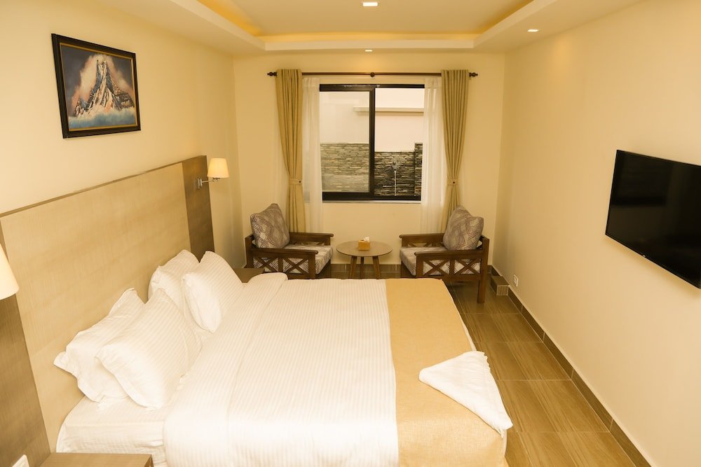 Фото Sarovar Residency Serviced Apartment Hotel