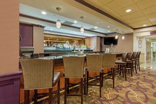 Гостиница DoubleTree by Hilton Downtown Wilmington - Legal District в Уилмингтоне