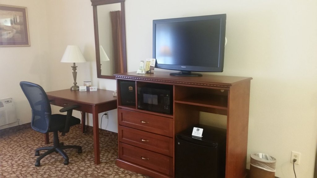 Фото Best Western Plus Mill Creek Inn