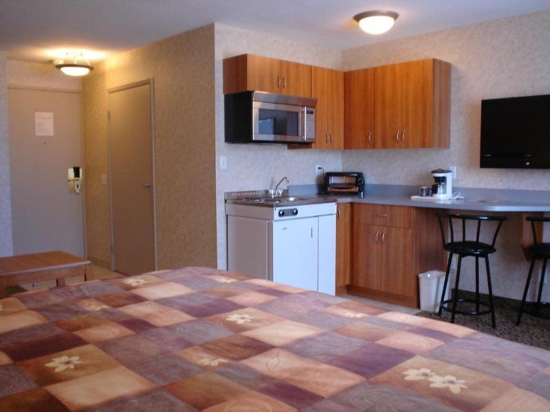 Фото Quality Inn and Suites Winnipeg