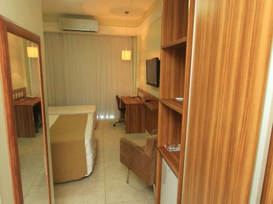 Фото Real Classic Hotel