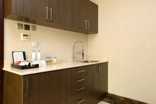 Фото Swiss Spirit Metropolitan Riyadh