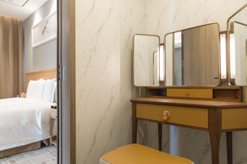 Фото H'Elite Hotel