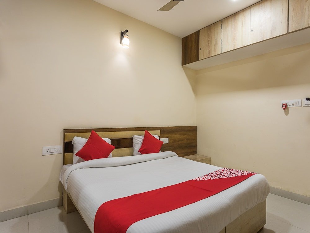 Фото The Tripti Hotel