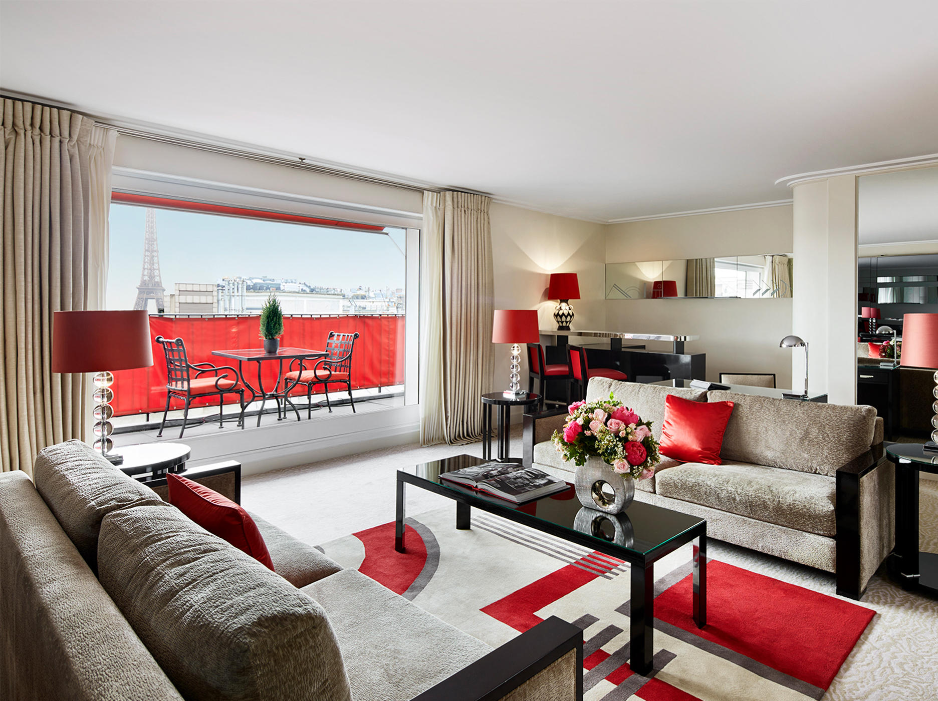 Фото Hotel Plaza Athenee