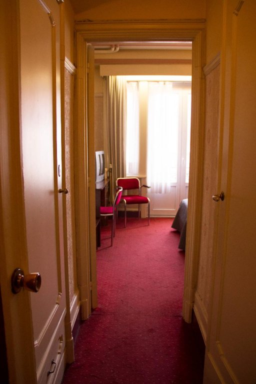 Фото Manhattan Hotel Brussels