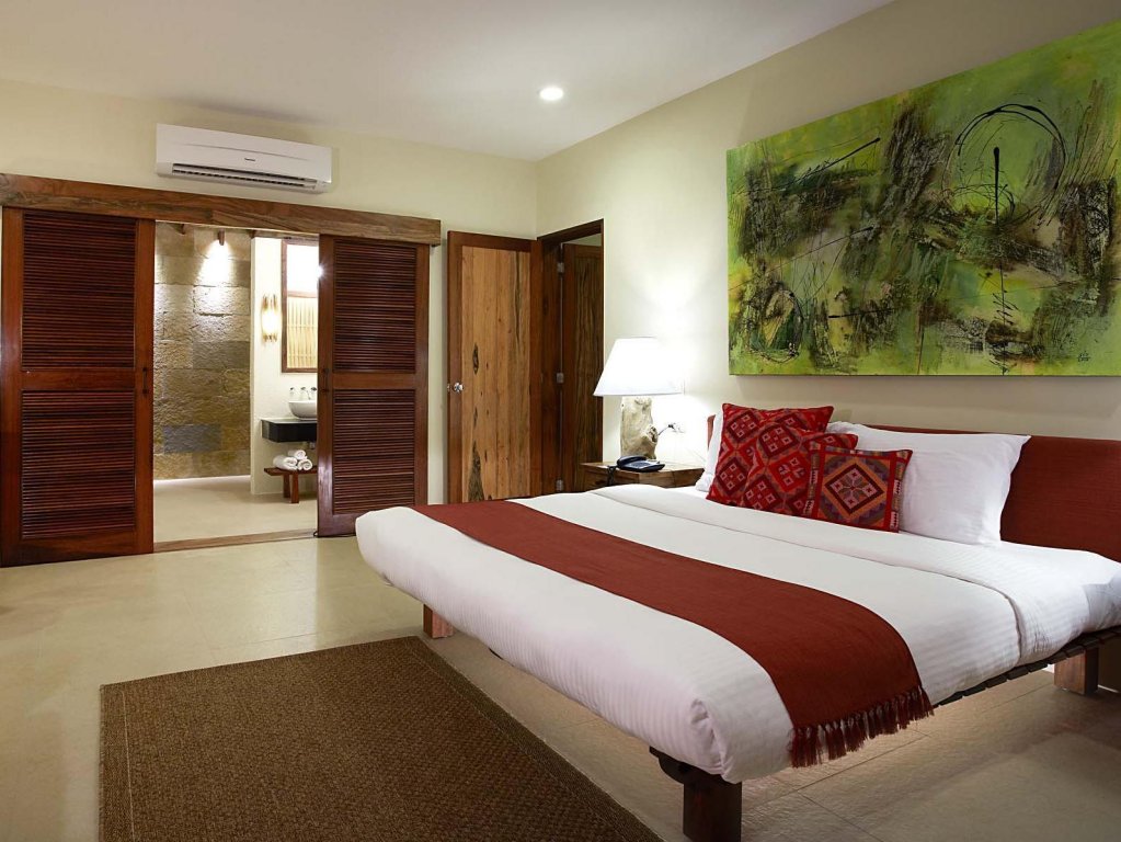 Фото Bluewater Maribago Beach Resort