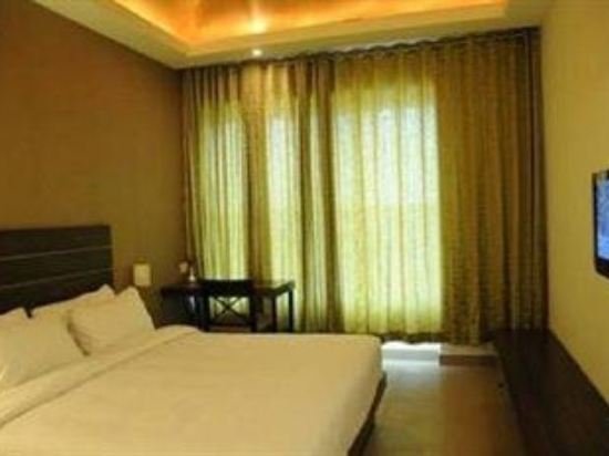 Фото Skywalk Hotel