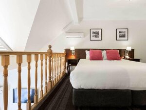 Гостиница Mercure Canberra