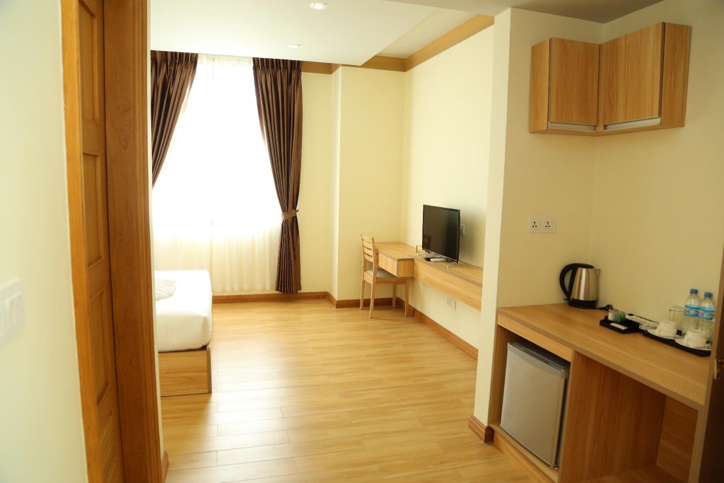 Фото Vegas Hotel - Nay Pyi Taw