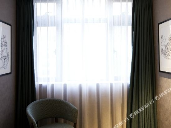 Фото G2 Hotel Myeongdong