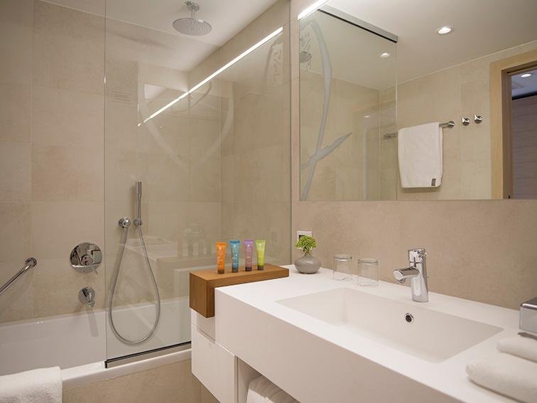 Фото Hotel Kompas