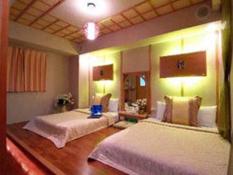 Фото Laurel Business Hotel