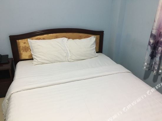 Фото Huy Hoang Hotel