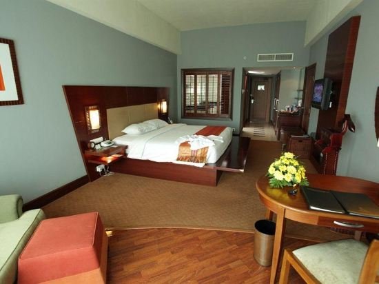 Фото Blue Sky Hotel