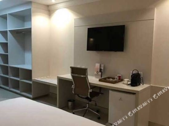 Фото Golden Lis Hotel Boutique