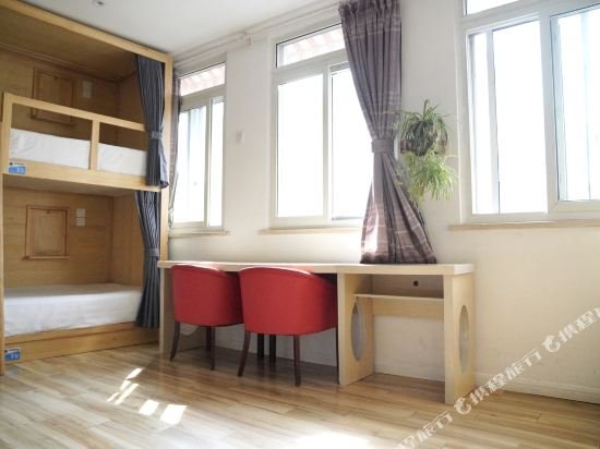 Фото Phoenix Hostel