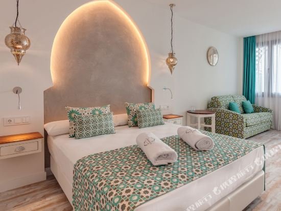 Фото Hotel & SPA La Residencia Puerto