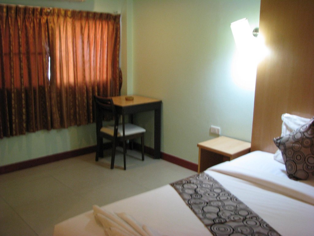 Фото Platinum Hotel