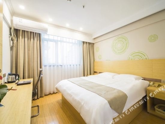 Фото GreenTree Inn Yangzhou Plaza Hotel