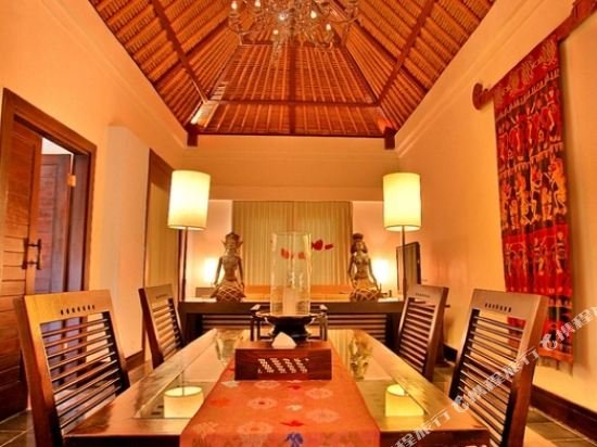 Фото The Sandi Phala