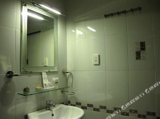 Фото Dda Hotel District 1