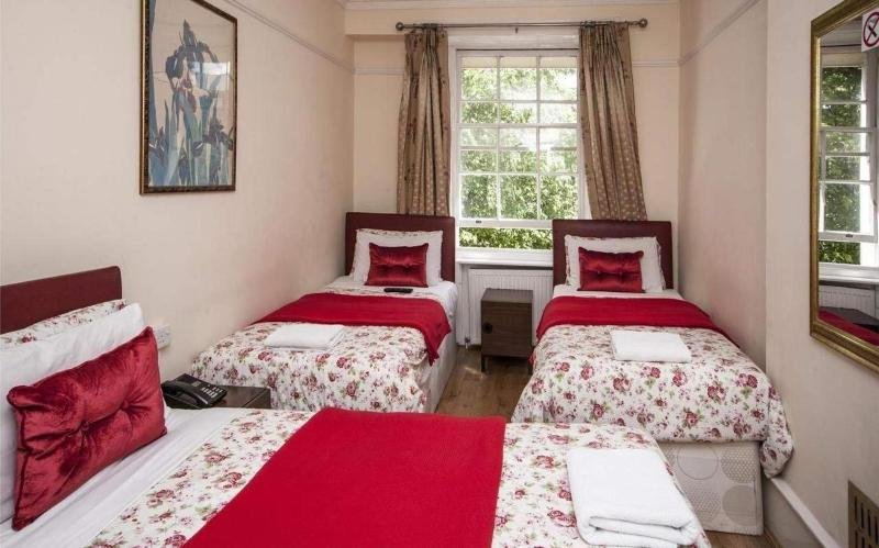 Фото Classic Hotel