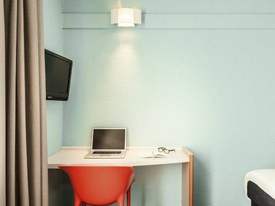 Фото Ibis Paris Boulogne-Billancourt