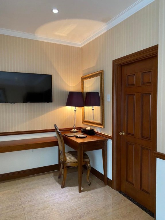 Фото Central Hotel and Residences