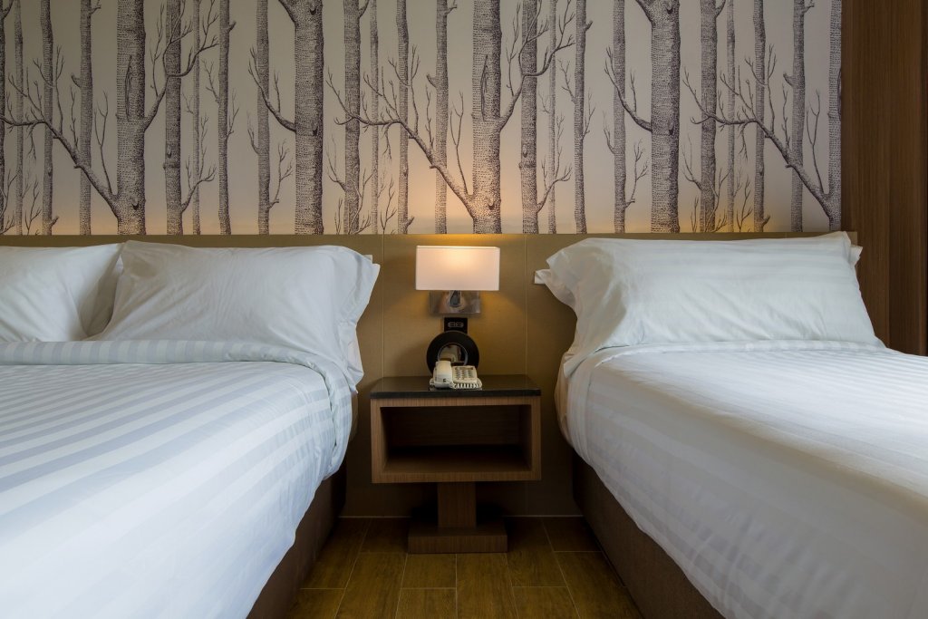 Фото Glow AO Nang Krabi