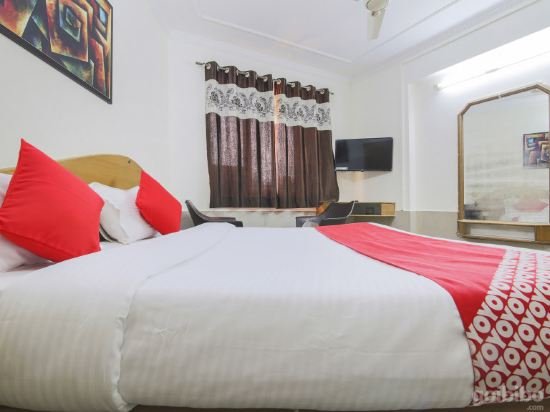 Фото Hotel Surya Palace