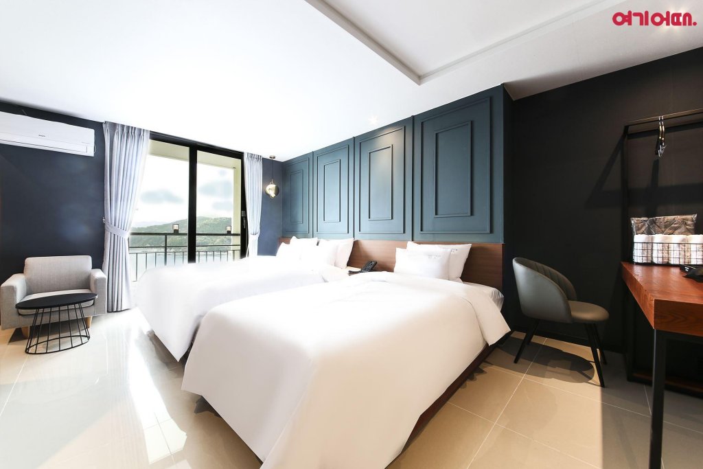 Фото Radiance Hotel