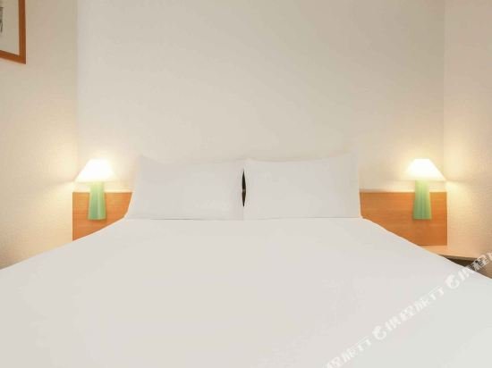 Фото Ibis Paris Porte De Montreuil