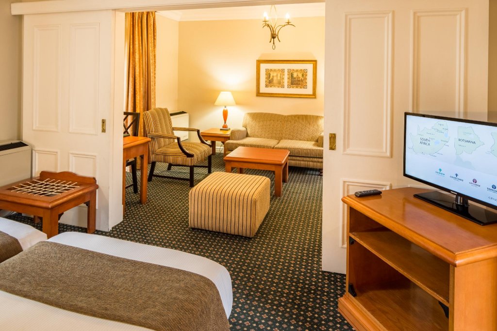 Фото Courtyard Hotel Arcadia