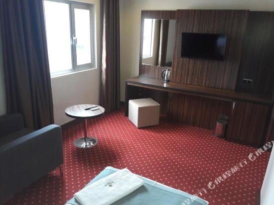 Фото Отель Legend Business