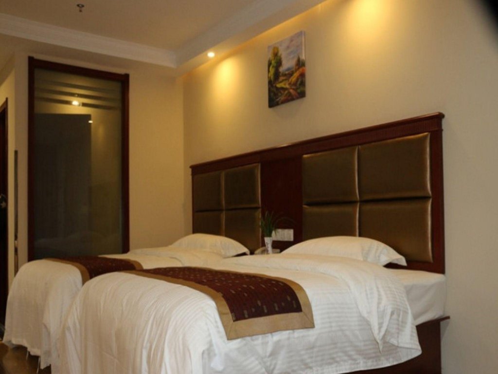 Фото GreenTree Inn New District Hospital of People s Hospital MingLiu Express Hotel