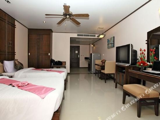 Фото Pattaya Loft Hotel