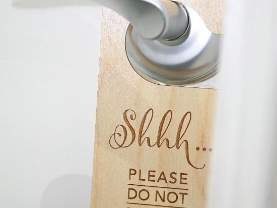 Фото Hollow on the Square City Hotel