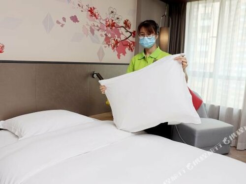 Гостиница Hilton Garden Inn Zhongshan Guzhen в Цзянмыни