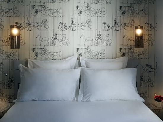 Фото Hotel Le Mireille