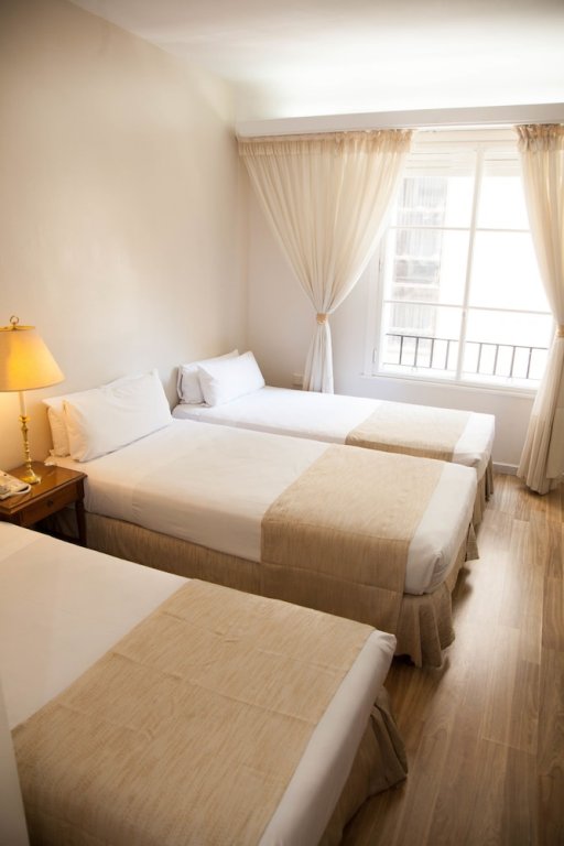 Фото Dora Hotel Buenos Aires