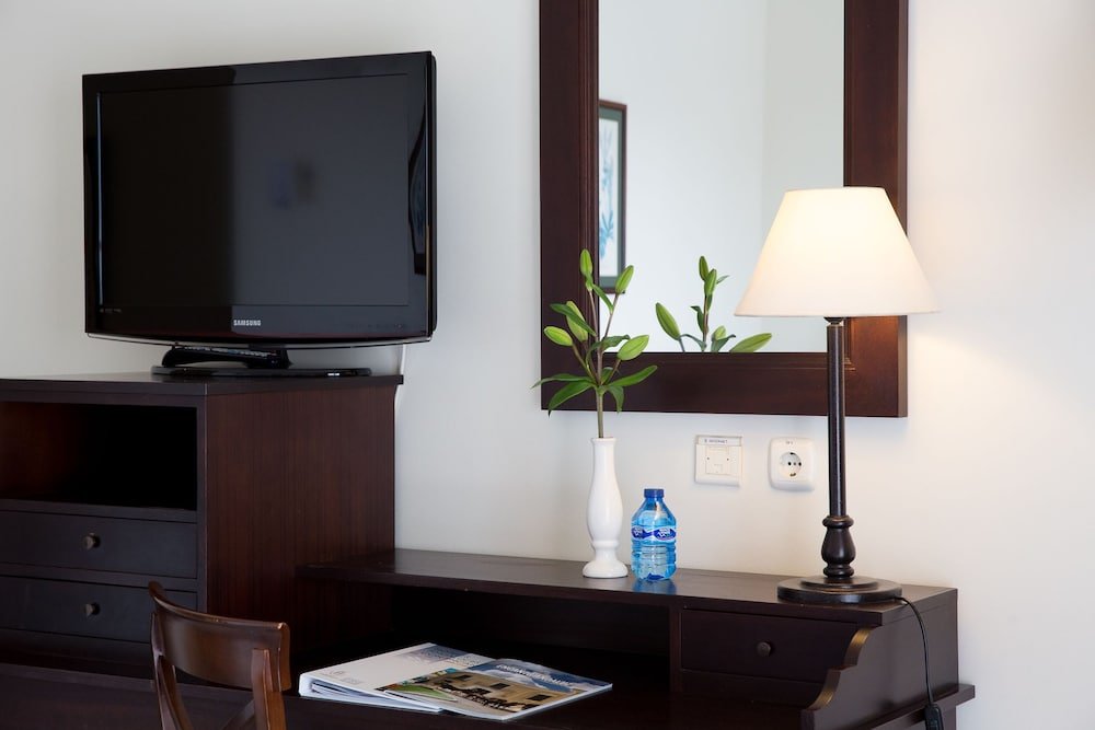 Фото Hotel Duque De Najera