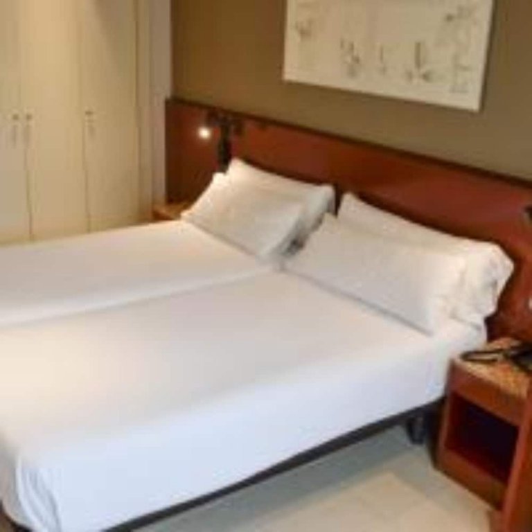 Фото Apartments Hotel Sant Pau