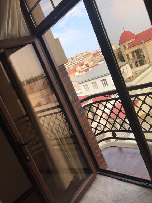 Фото Capitol Hotel