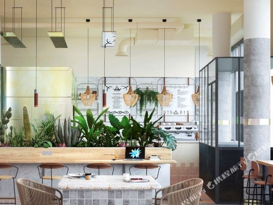 Фото Bermonds Locke