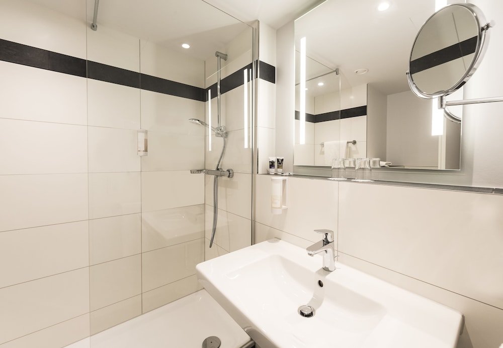 Фото Mercure Hotel Dusseldorf Sud